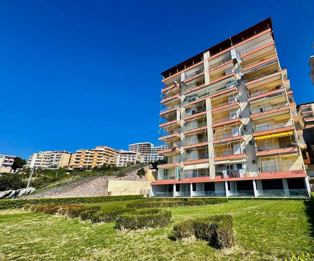 Sail Sea View Apartments Sarandë 0*,  Albania