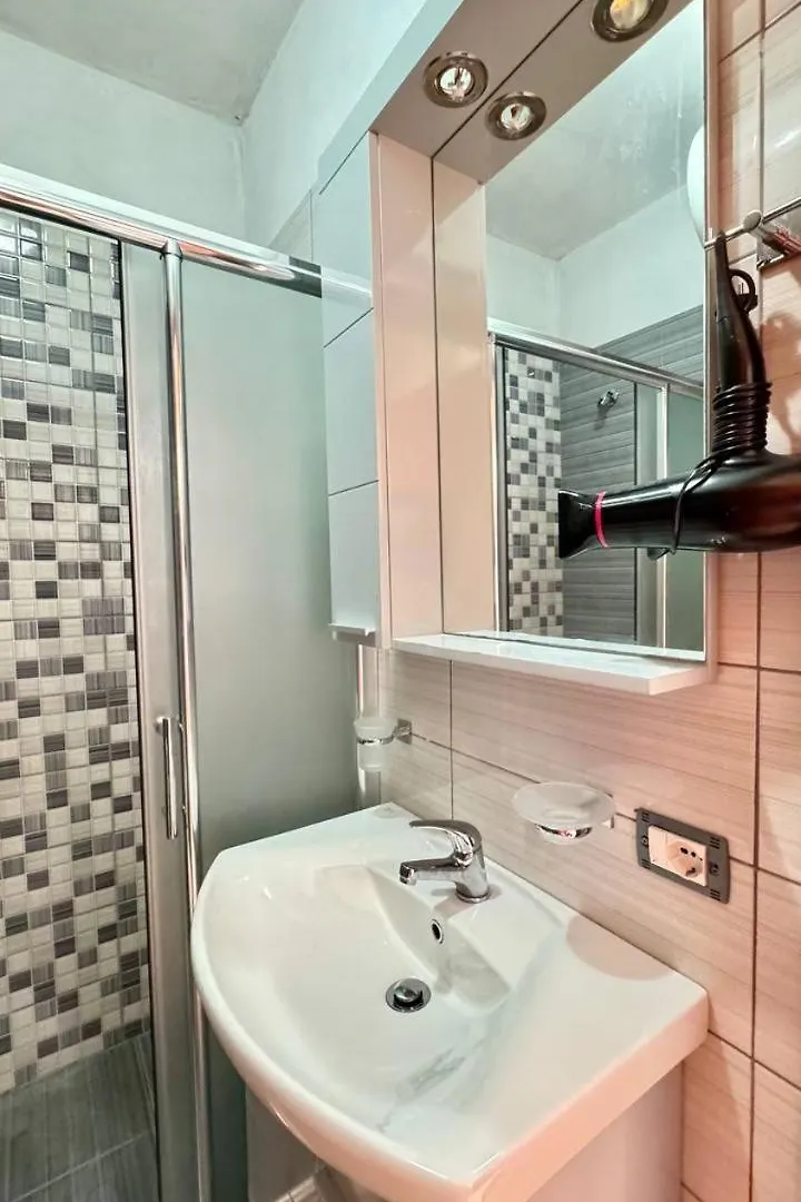 Sail Sea View Apartments Sarandë