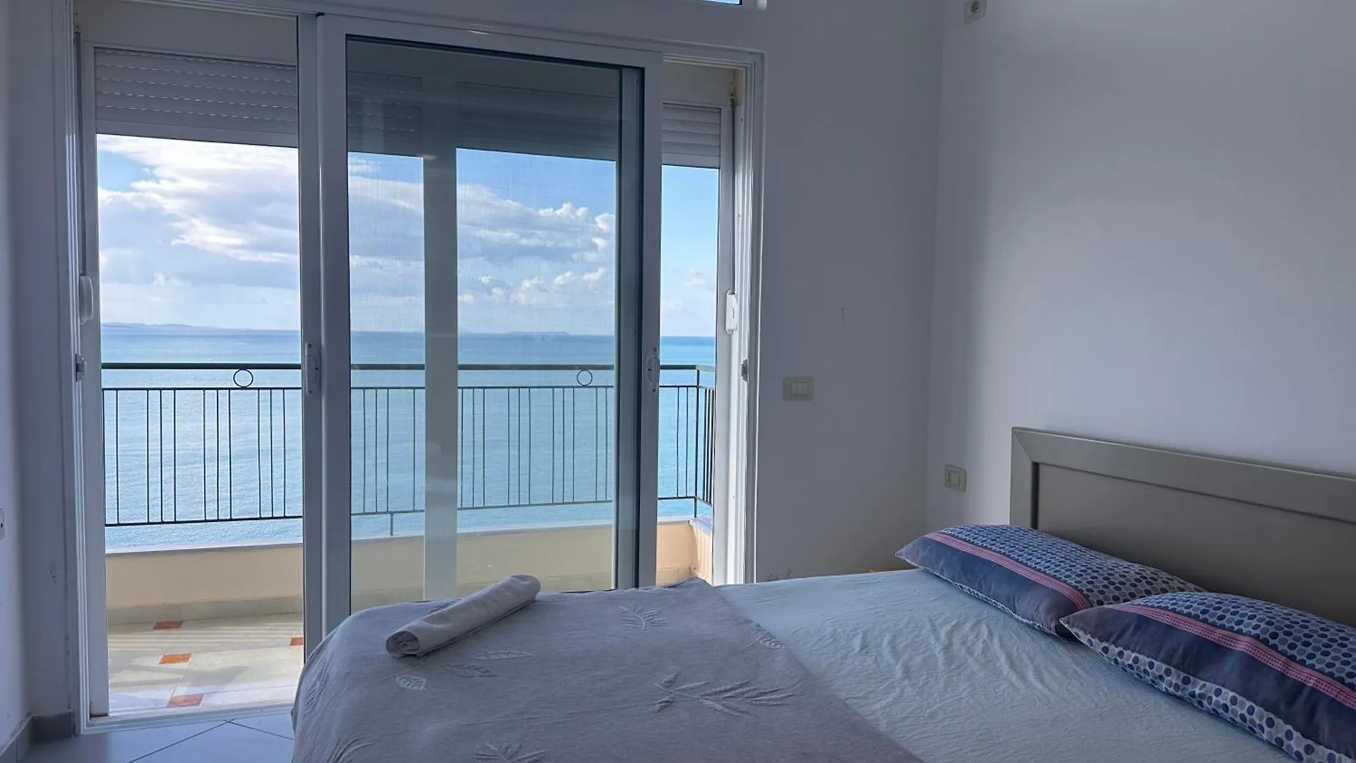Sail Sea View Apartments Saranda