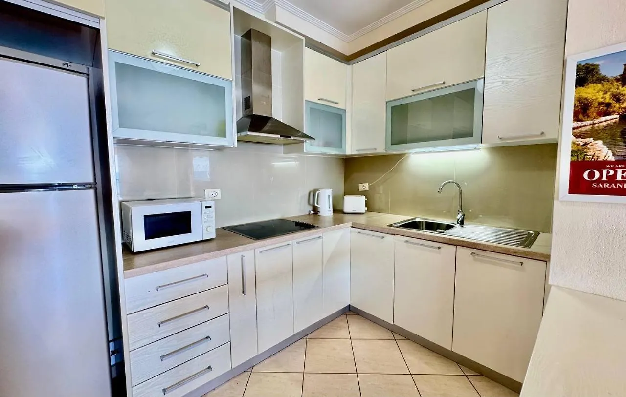 Sail Sea View Apartments Saranda 0*,
